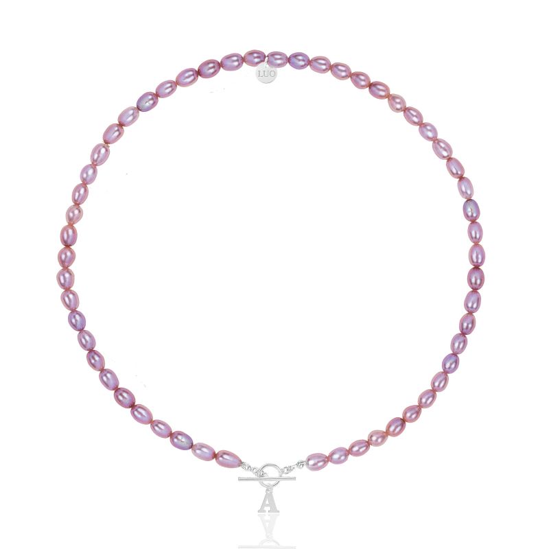 Naszyjnik z naturalnych fioletowych pereł ze srebrną literką