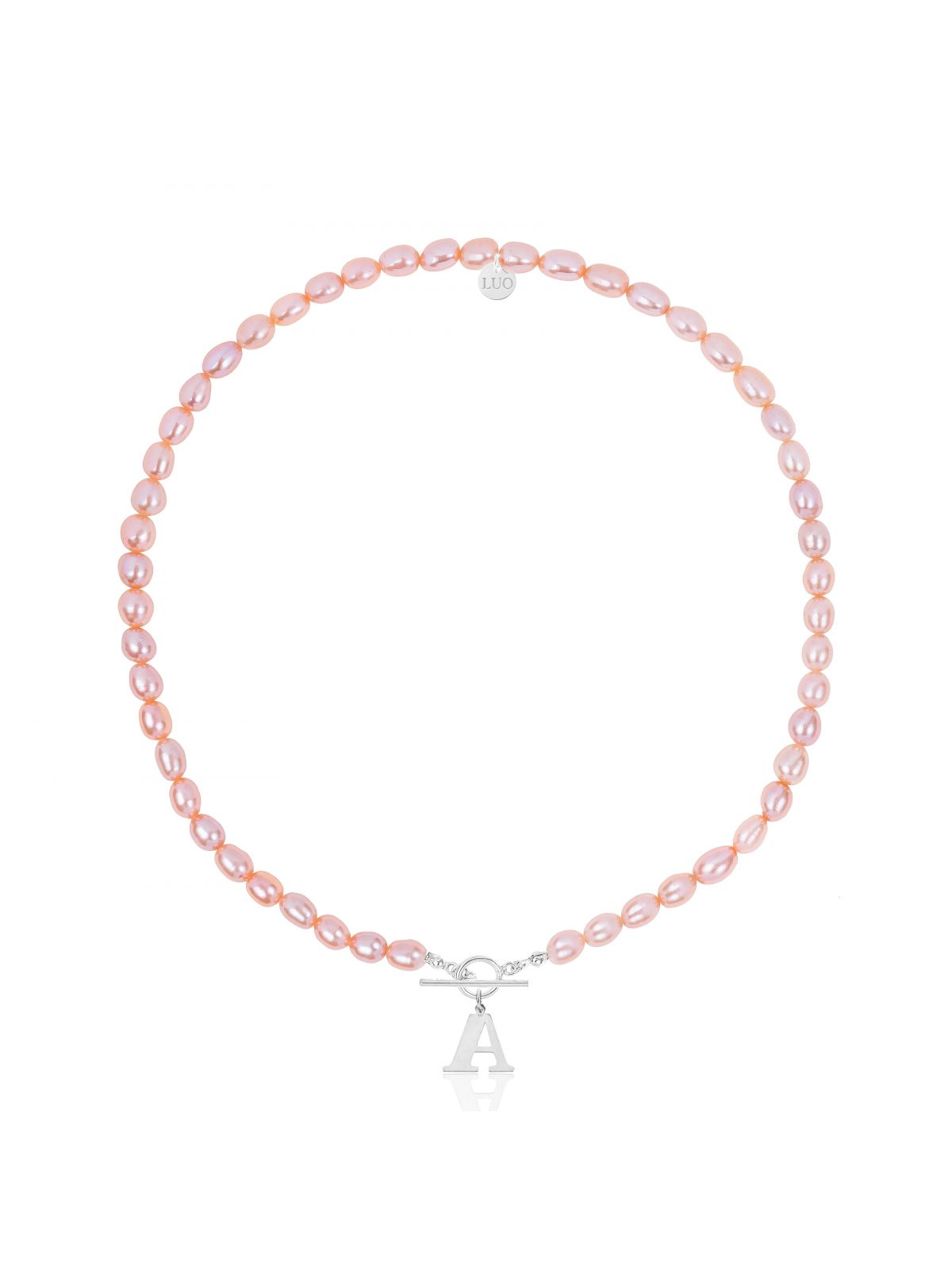 Naszyjnik z naturalnych różowych pereł ze srebrną dużą literką