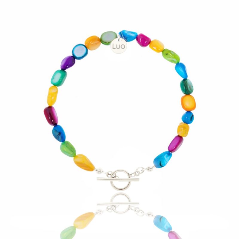 Bransoletka z kolorowej masy perłowej ze srebrnym ozdobnym zapięciem